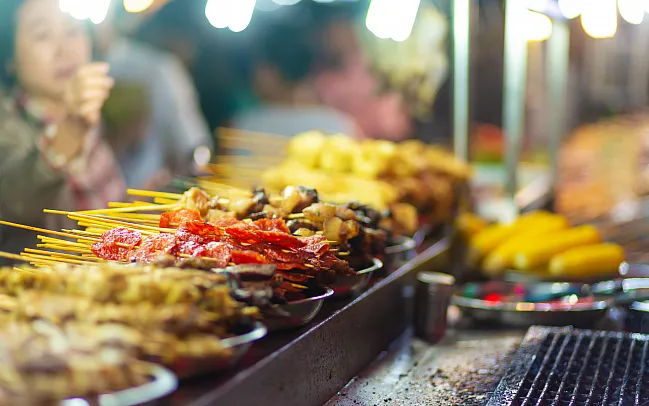 Our guide to Malaysia's vibrant nightlife and entertainment options