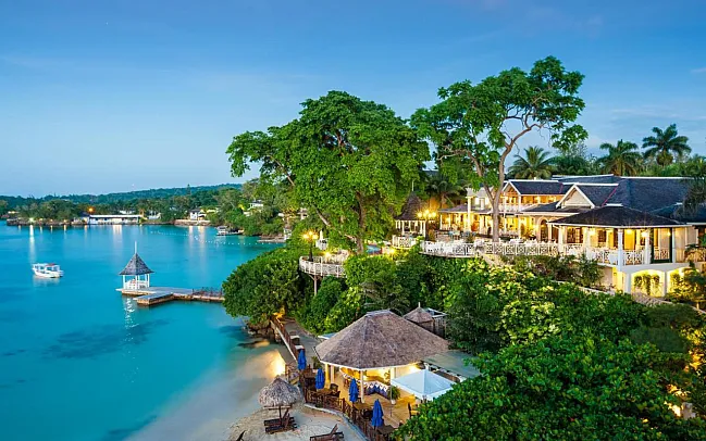 A Guide to a Romantic Getaway in Jamaica: Ignite the Spark in Paradise
