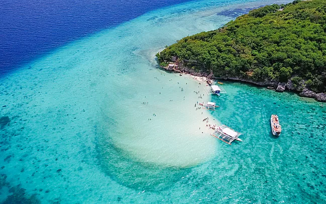 An Insider's Guide to the Best Islands to Visit in the Maldives