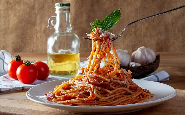 A Foodie's Guide to Italy- Must-Try Dishes