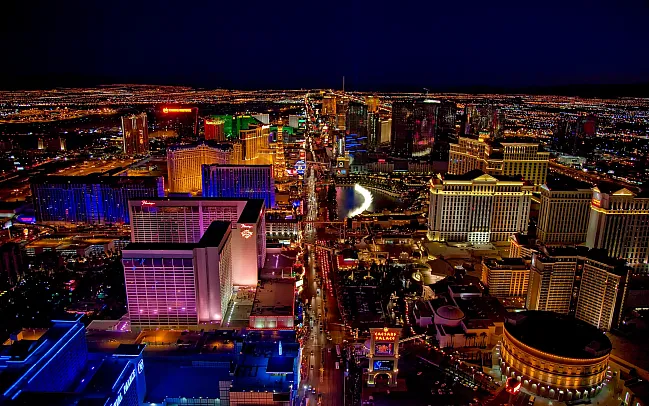 Top 8 Must-Visit Destinations in North America & Caribbean