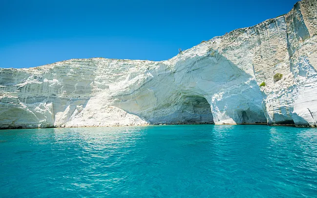 Exploring the Beautiful Islands of Greece