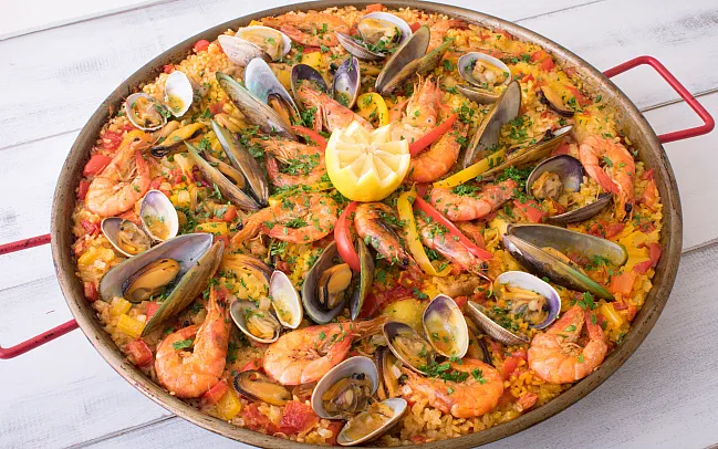 Spain's Culinary Delights - A Guide to the Country's Food and Wine