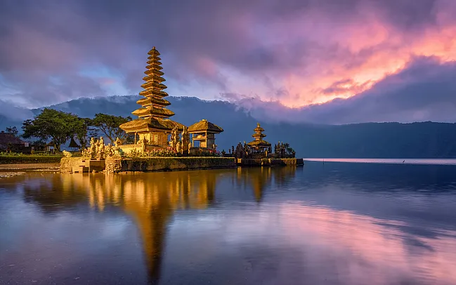 8 Reasons to visit Bali