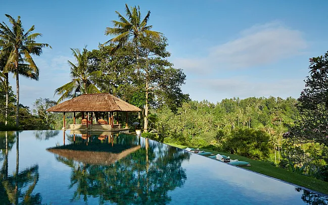 8 Reasons to visit Bali