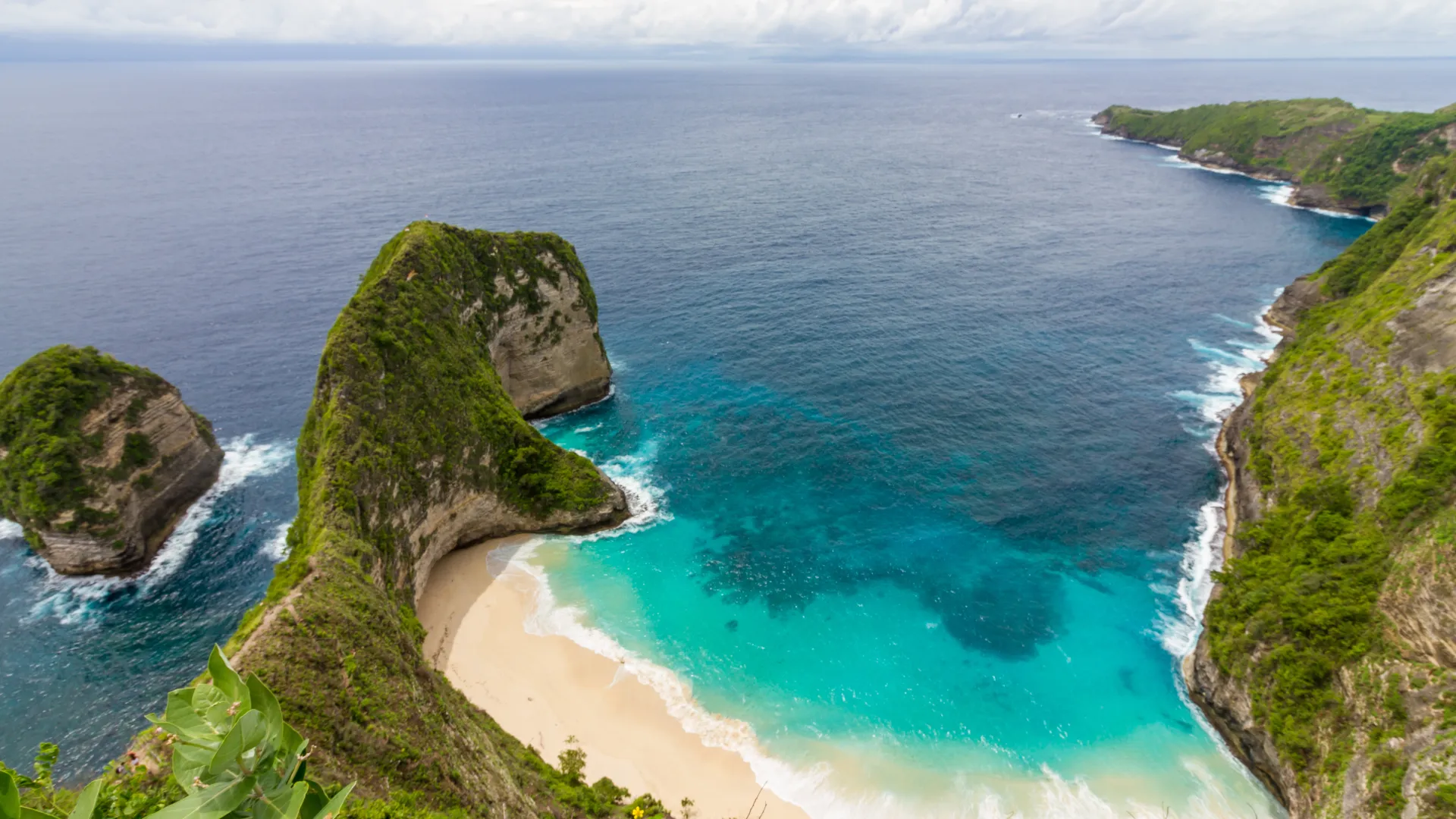 8 reasons to visit bali