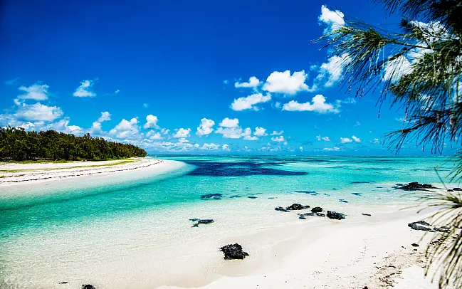 Exploring the stunning beaches of Mauritius