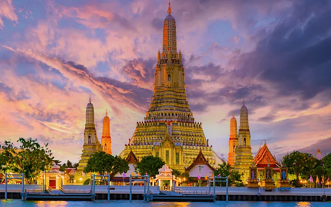Must-Visit Temples in Bangkok, Thailand