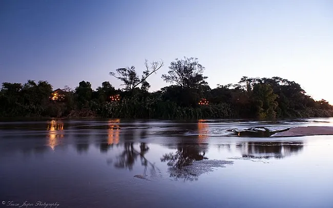Mandrare River Camp 