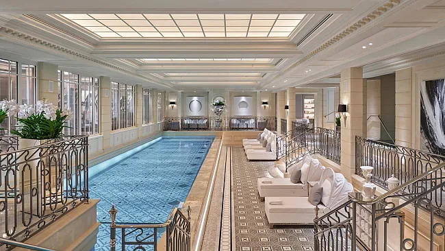 Four Seasons Hotel George V, Paris