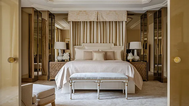 Four Seasons Hotel George V, Paris