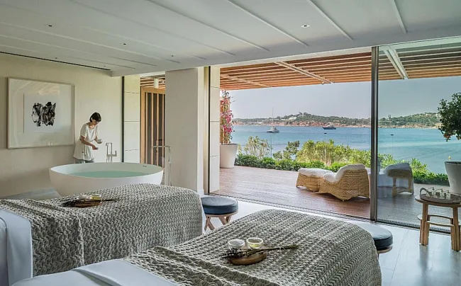Four Seasons Astir Palace Hotel Athens, Athens