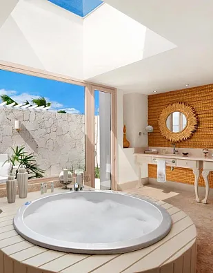 Eden Roc at Cap Cana