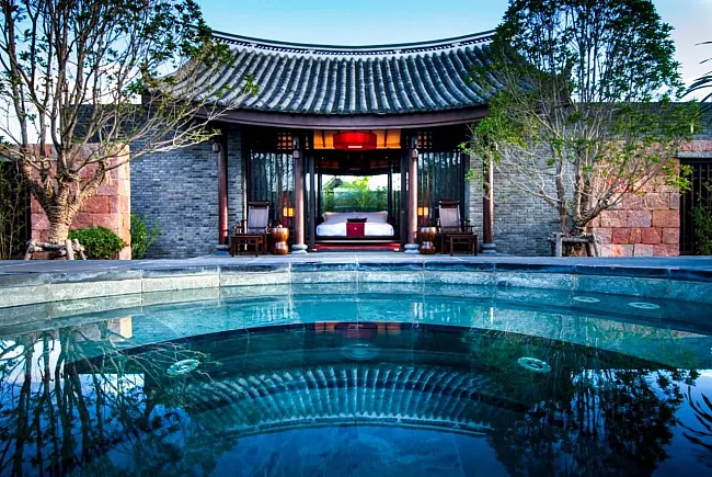 Banyan Tree Lijiang