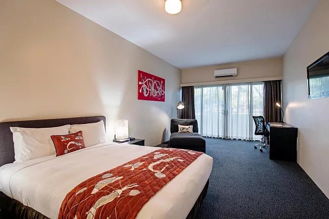 Mercure Kakadu Crocodile Hotel