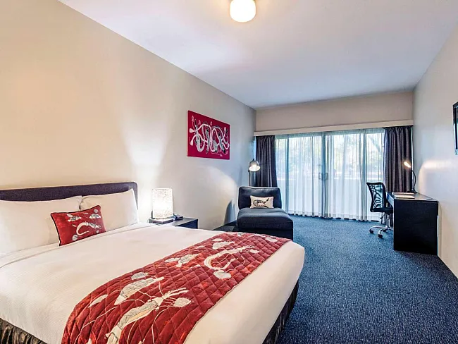 Mercure Kakadu Crocodile Hotel