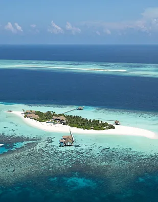 Four Seasons Private Island Maldives at Voavah
