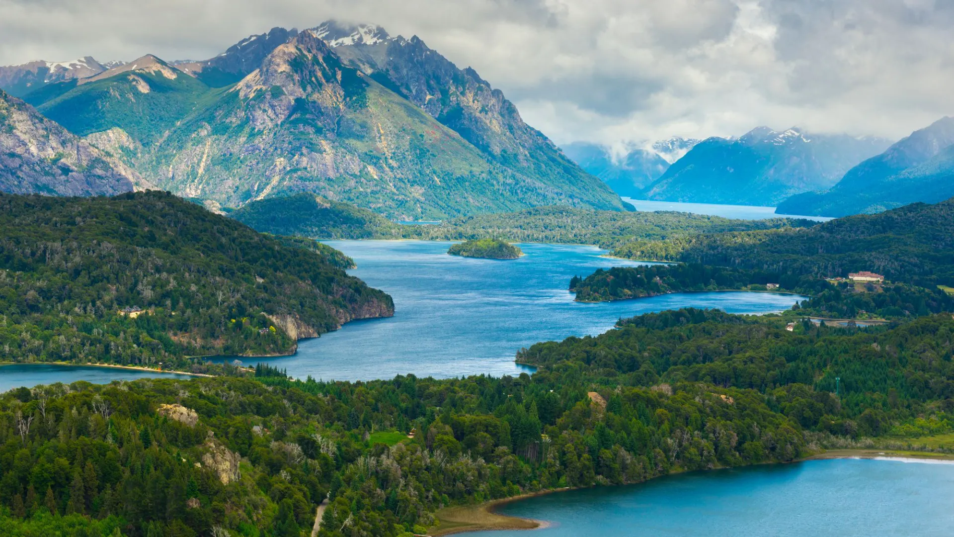 Luxury expedition- exploring patagonia's natural wonders