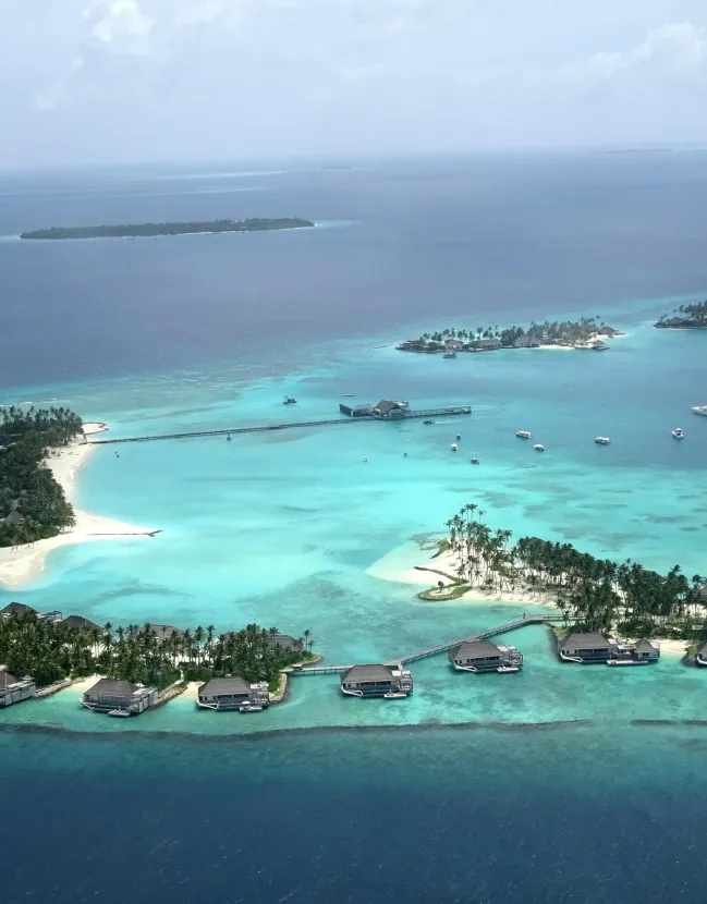Romantic Getaways-Honeymooning in the Maldives